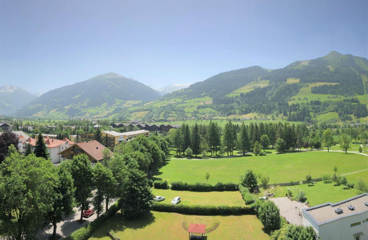 Hotel Germania Gastein inklusive Eintritt in die Alpentherme und Bergbahnen Sommersaison 2022 Bad Hofgastein Exterior foto